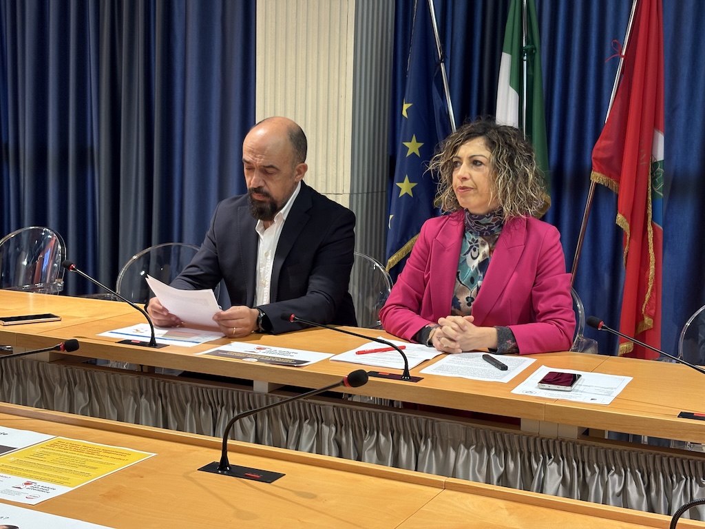 Francesco taglieri e Erika alessandrini m5s