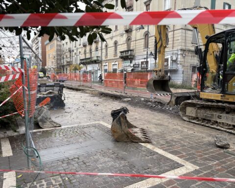 I lavori dell'aia su Corso Vittorio Emanuele a pescara