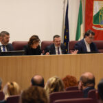 Il Presidente del Consiglio regionale, Lorenzo Sospiri, ha presentato il bilancio delle attività del 2025