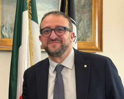 Ricostruzione chiese, tavolo in prefettura con le istituzioni territoriali. Biondi: “Situazione critica. I comuni devono tornare al centro del processo”