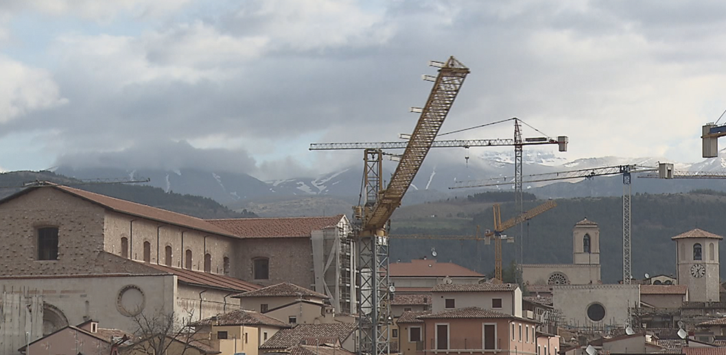 Ricostruzione scolastica, incontro a L’Aquila con i Comitati civici