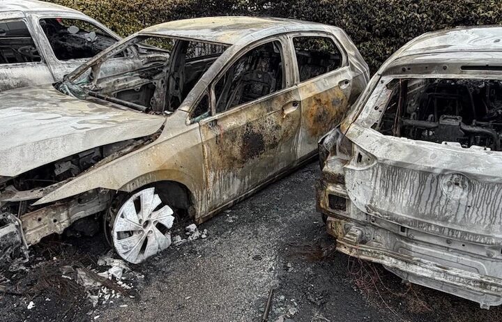 auto in fiamme a pescara