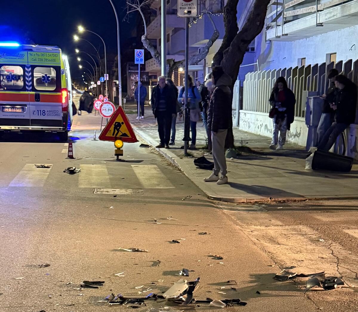 Scontro tra auto e moto questa sera a Francavilla al Mare in viale Tosti