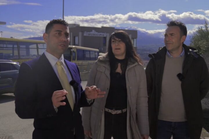 Il caso di una madre che non vede più i figli portati in casa famiglia