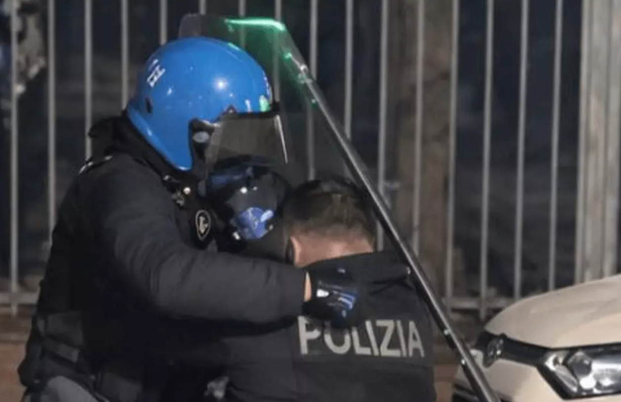 Poliziotto pescarese ferito a Torino