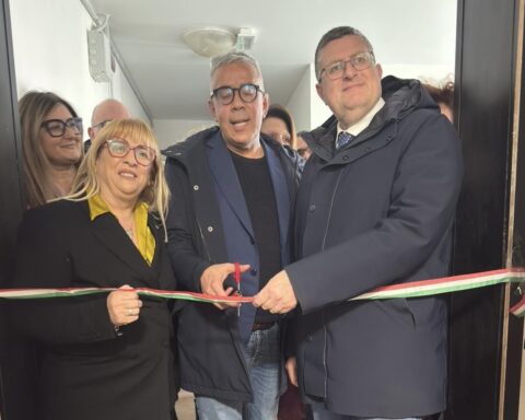 Taglio del nastro Atri