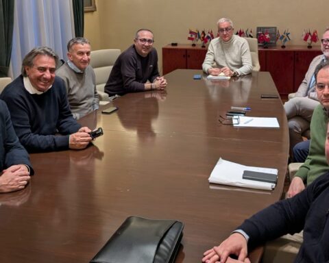 ripascimento riunione camera di commercio