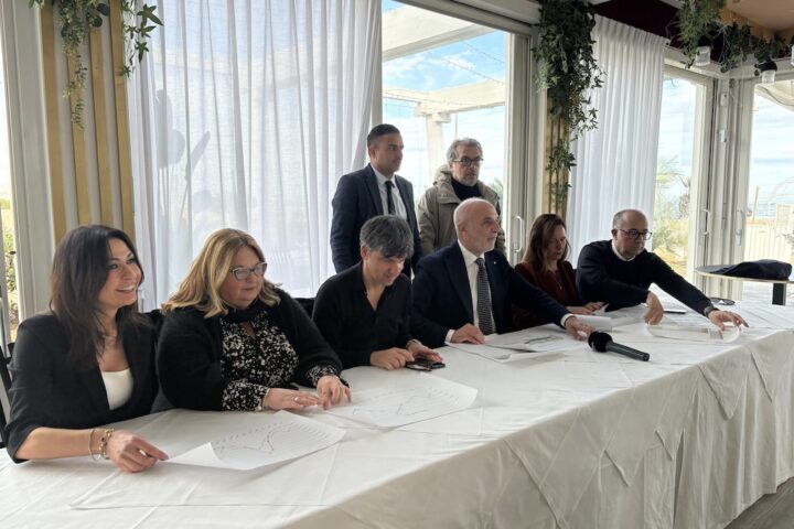 masci illustra i dati sul turismo pescara