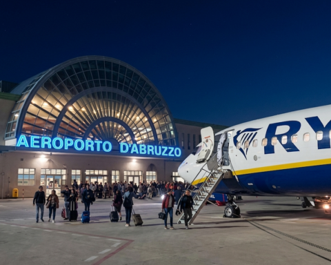 L’aeroporto d’Abruzzo punta al milione e mezzo di passeggeri entro il 2026