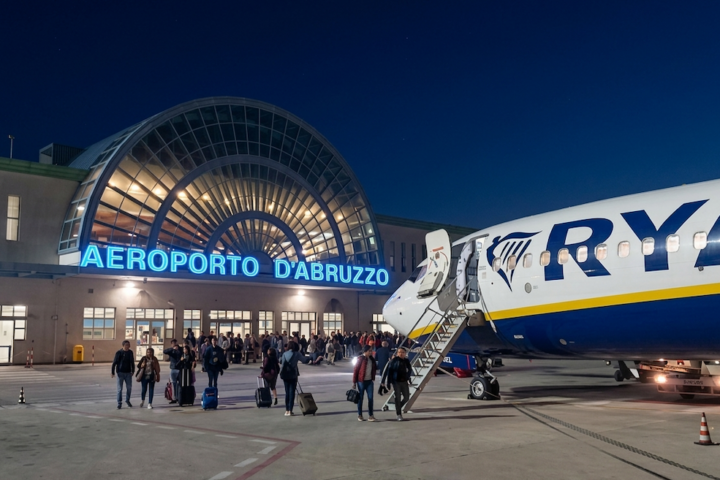 L’aeroporto d’Abruzzo punta al milione e mezzo di passeggeri entro il 2026