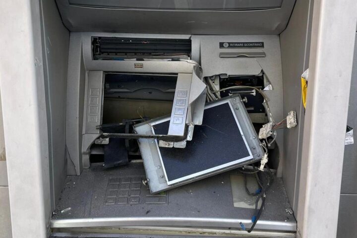 Bancomat Bper Cupello fatto esplodere nella notte da malviventi