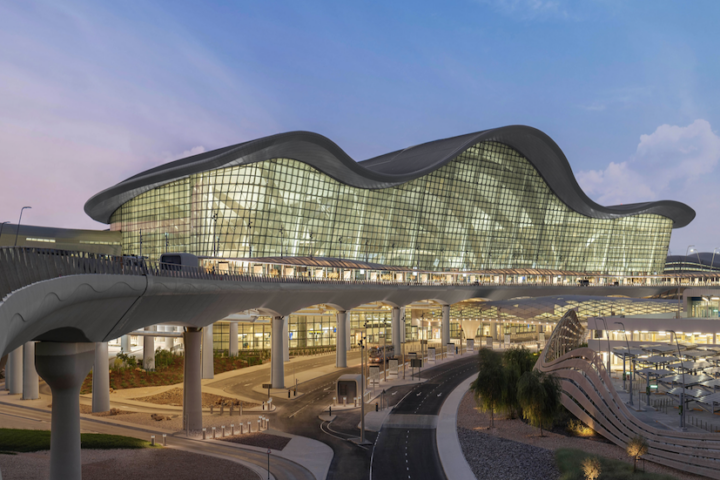 Studenti sulmonesi bloccati a Dubai, rientro previsto oggi