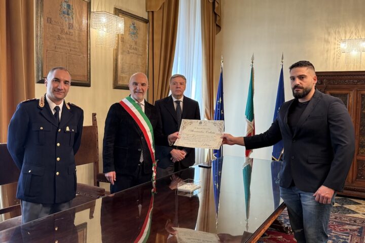 Alessandro Calista premiato a pescara