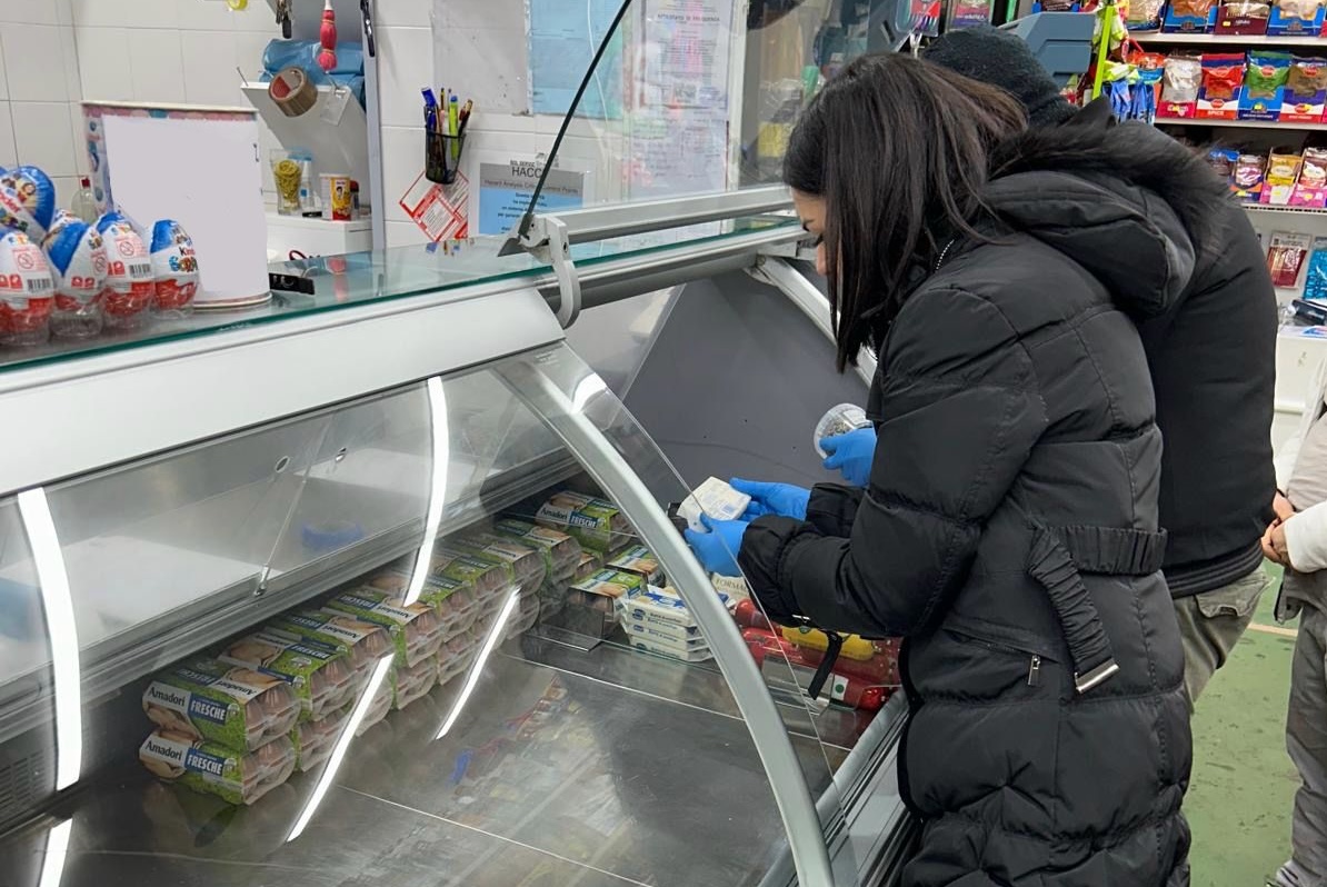 controlli negozi etnici pescara4