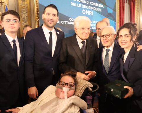 Noemi con Mattarella