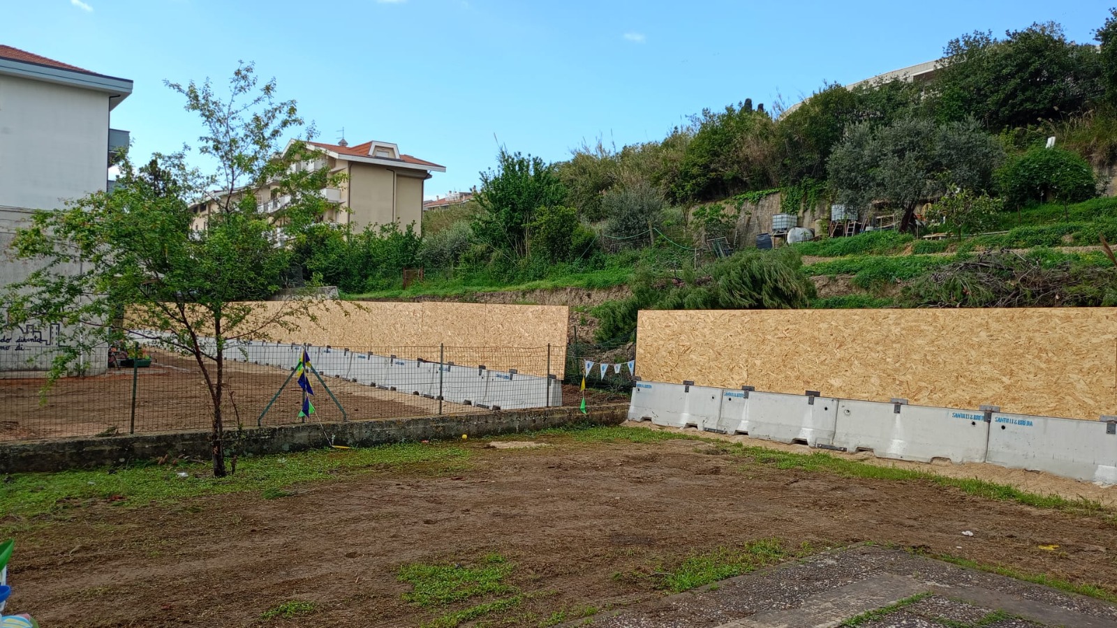 Una veduta della scuola elementare di Silvi