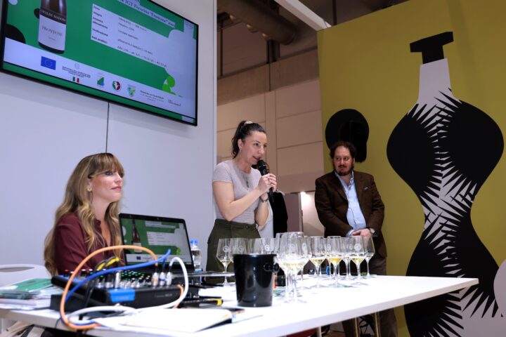 Giulia Cataldi Madonna Vinitaly