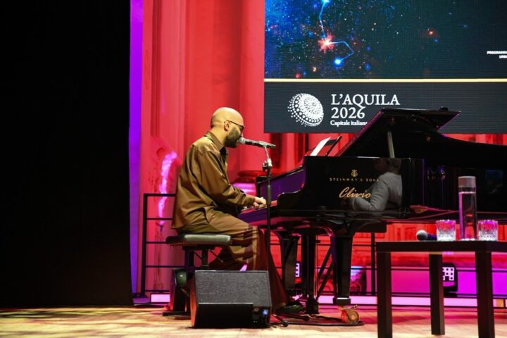 Giuliano Sangiorgi L'Aquila Teatro San Filippo