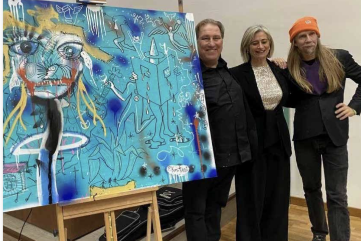 I fratelli Kostabi con la sindaca Cristina Di Pietro di Civitella