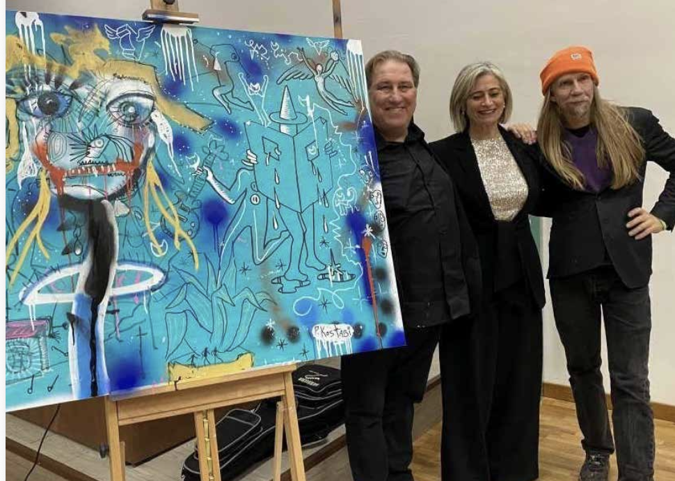 I fratelli Kostabi con la sindaca Cristina Di Pietro di Civitella