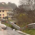 Maltempo, cede un tratto della statale 150 tra Castelnuovo e Val Vomano