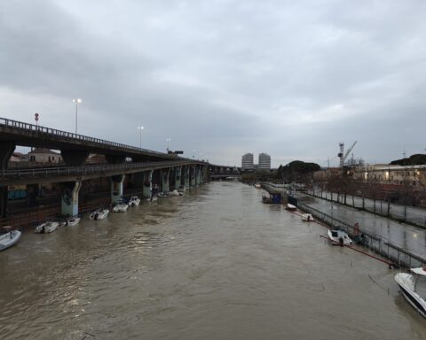 fiume_pescara_rientra_negli_argini
