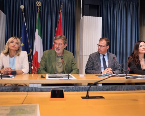 Lavoro, Marsilio e Magnacca: Abruzzo locomotiva del Centro-Sud Presentato il piano da quasi 25 milioni: occupazione al 62,4% e crollo dei NEET