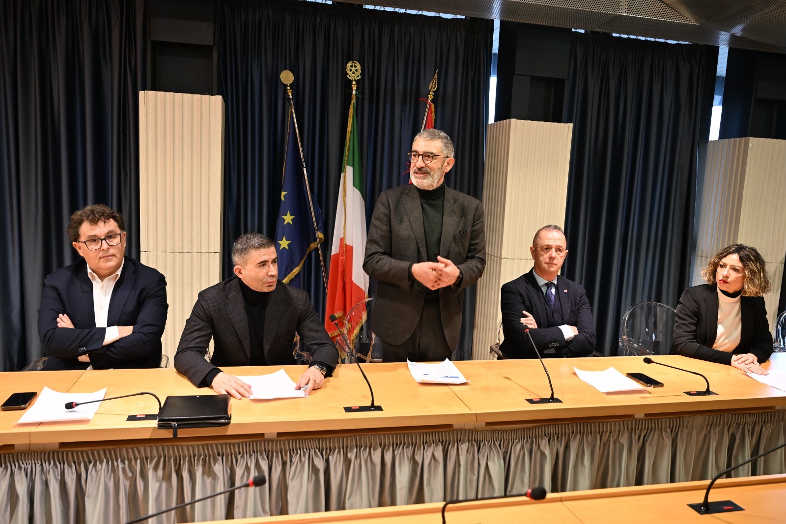 CARO-CARBURANTE: DAL PATTO PER L’ABRUZZO UNA MISURA URGENTE PER DIFENDERE FAMIGLIE, IMPRESE E COMPETITIVITÀ REGIONALE