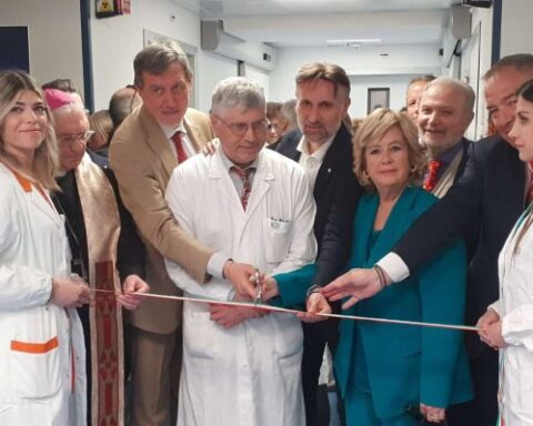 Inaugurata nuova pet all'0spedale San Salvatore dell'Aquila