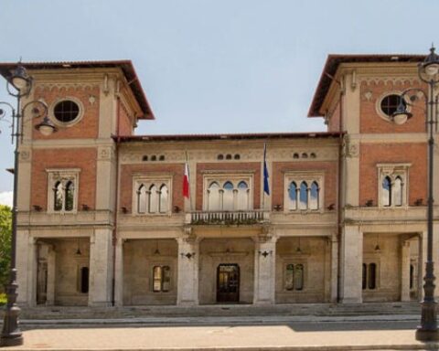 Avezzano al voto, cinque i candidati in corsa per la carica di sindaco