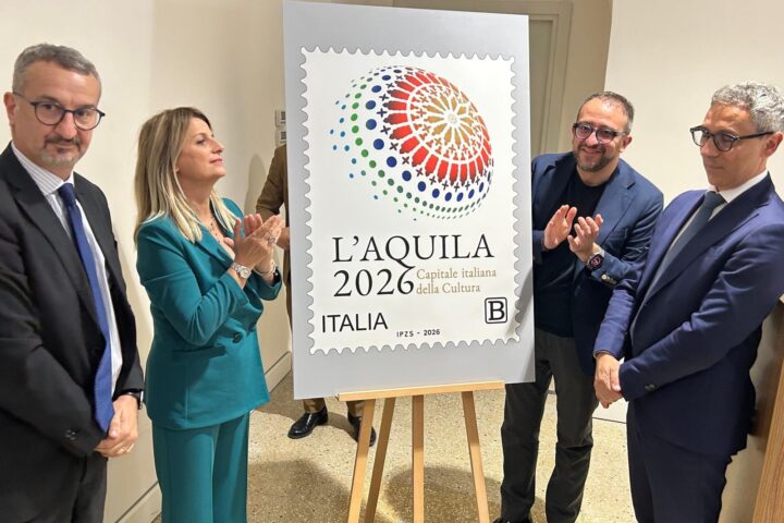 Capitale italiana della Cultura 2026, emesso il francobollo dedicato