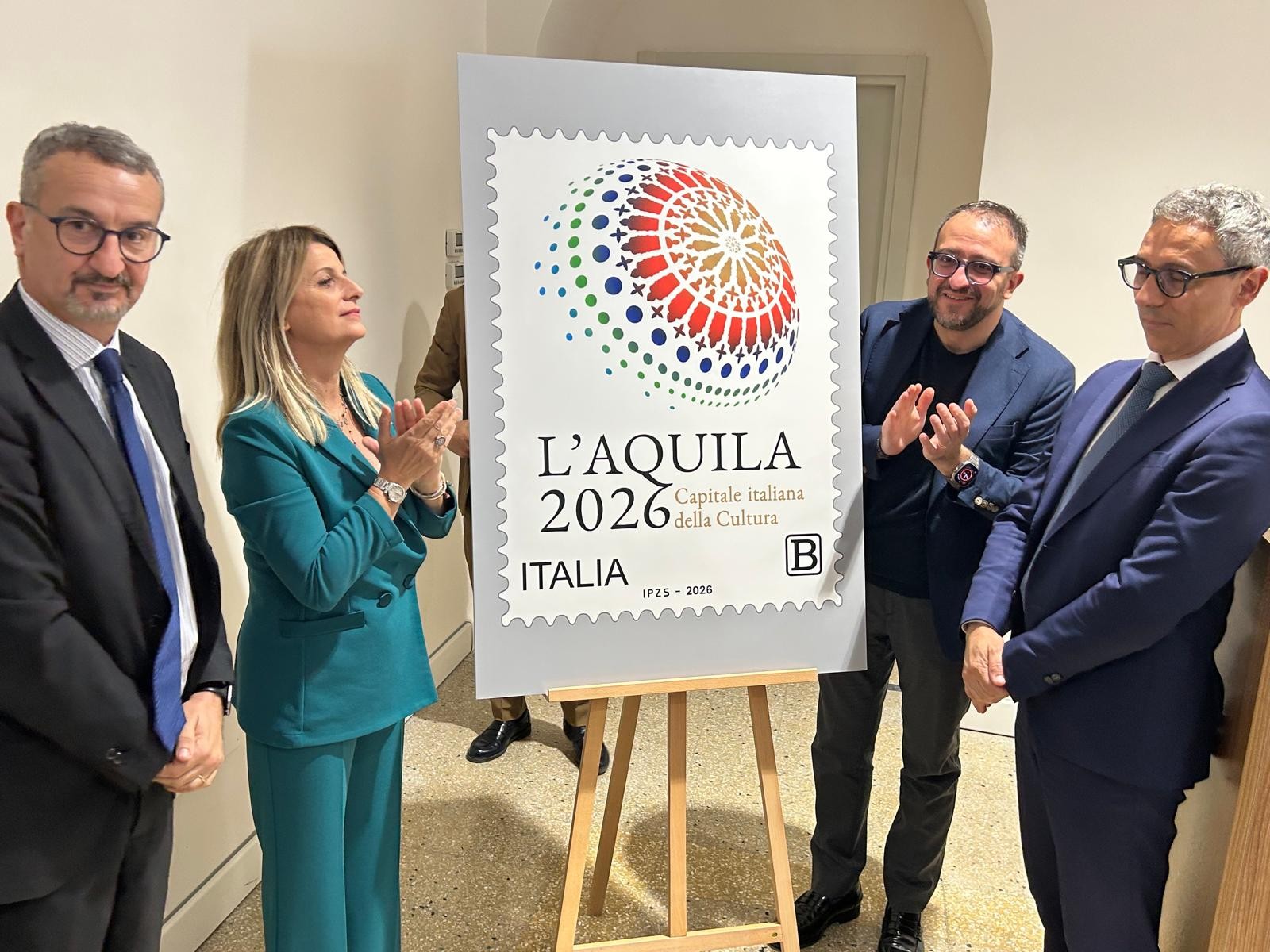 Capitale italiana della Cultura 2026, emesso il francobollo dedicato