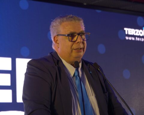 Michele Lombardo riconfermato segretario della Uil a Montesilvano