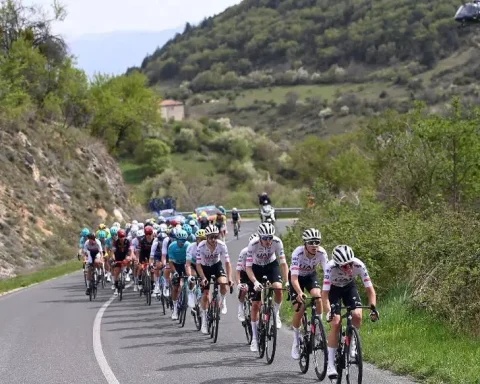 Un passaggio del giro d’Italia a San Demetrio Ne’ Vestini