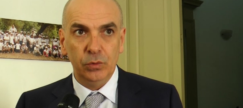Paolo Tancredi nuovo Sindaco di Castelli