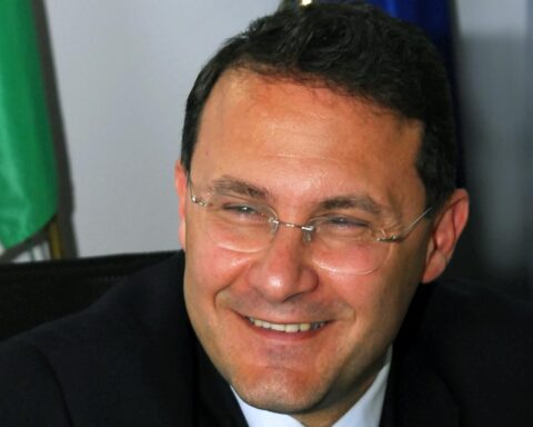 Ministro Edmondo Cirielli