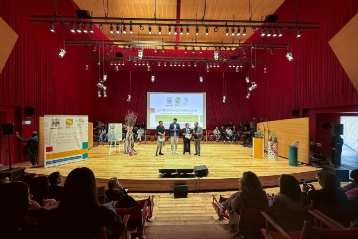 Perdonanza nelle scuole all'Aquila