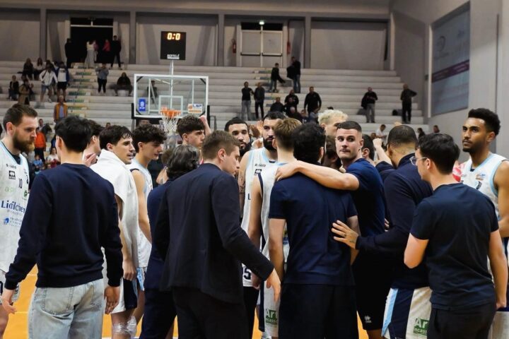 Roseto Basket VS Cento al Palamaggetti