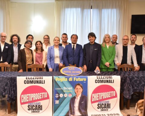Sicari_listacivica
