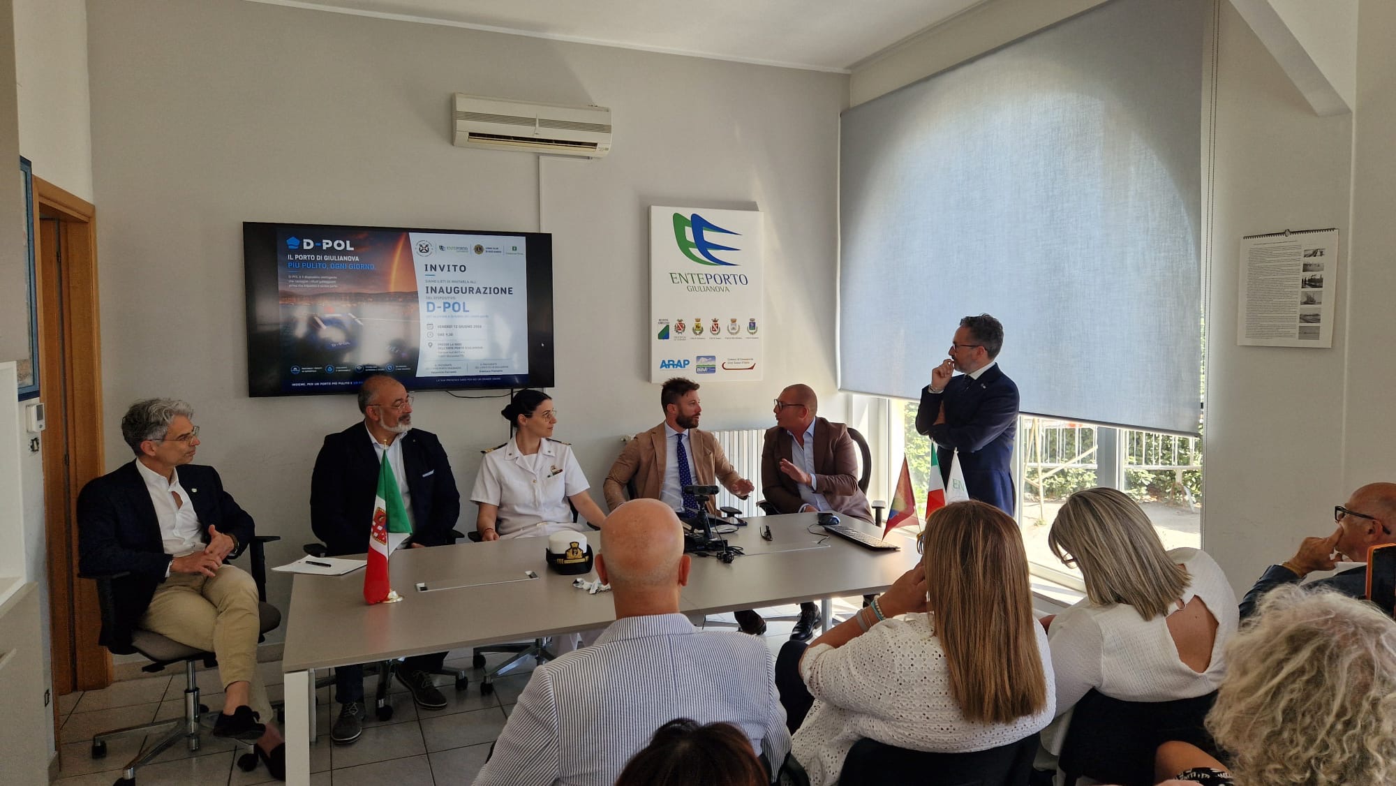 Presentazione all’Ente porto di Giulianova del nuovo dispositivo per la pulizia del porto