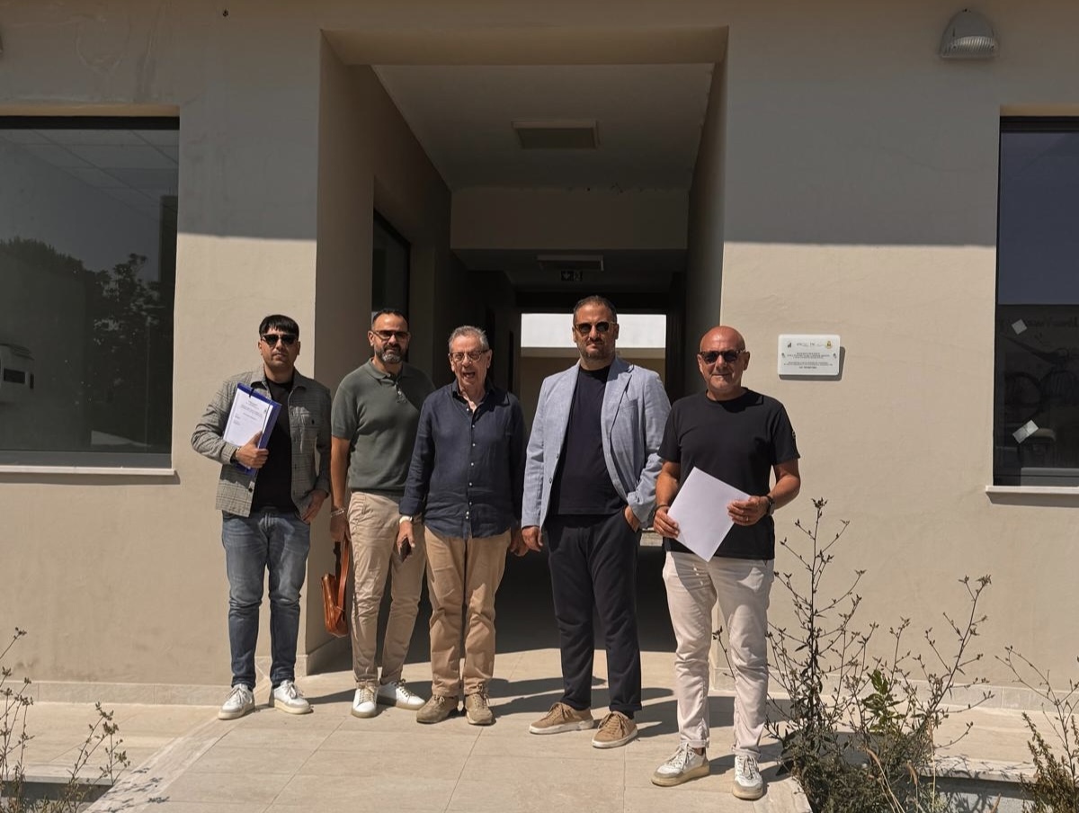 La consegna dei lavori per la caserma dei carabinieri di Giulianova