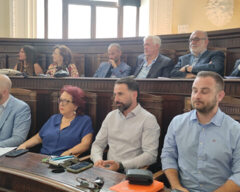 maggioranza_Chieti