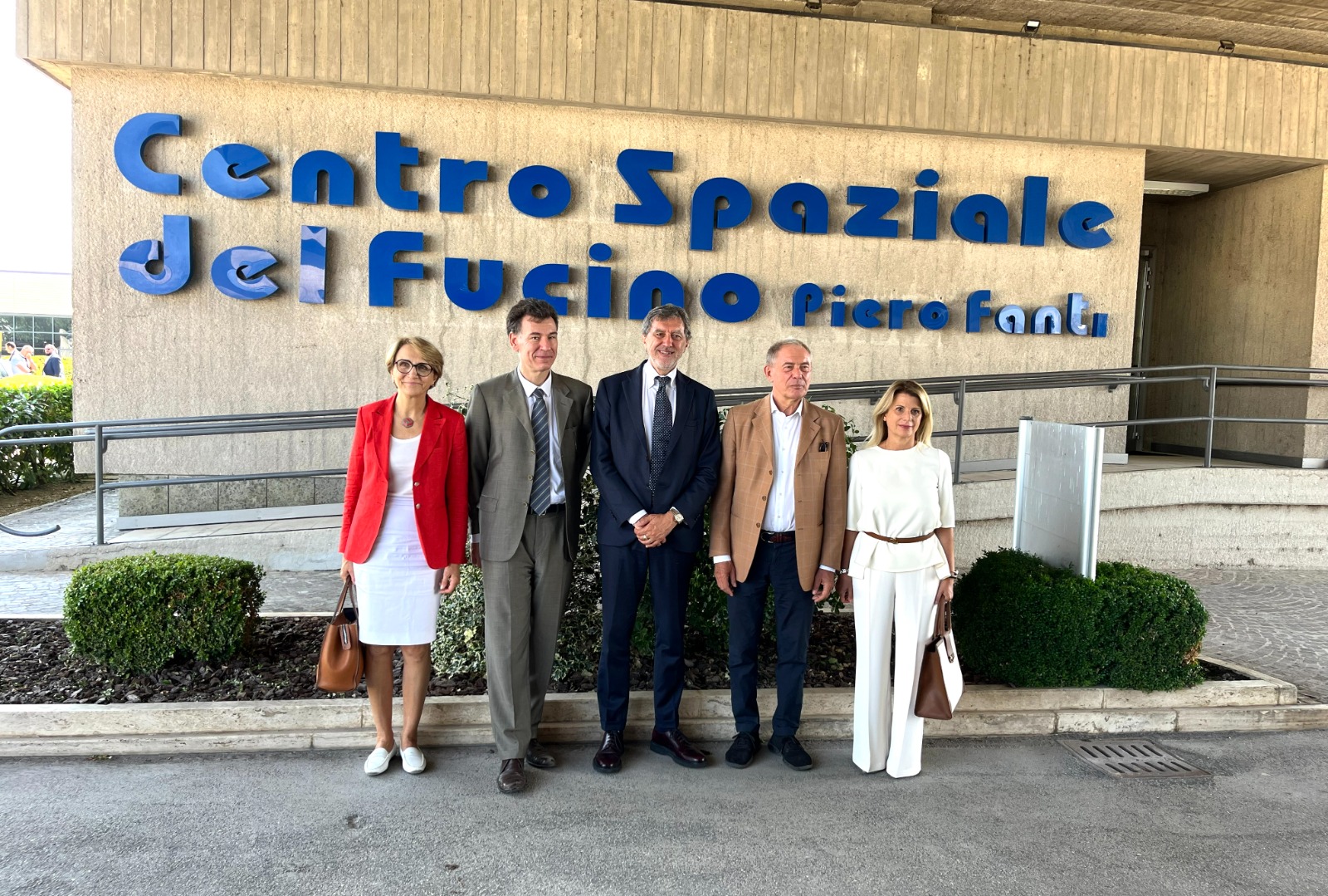 Visita al centro spaziale del fucino del ministro Urso