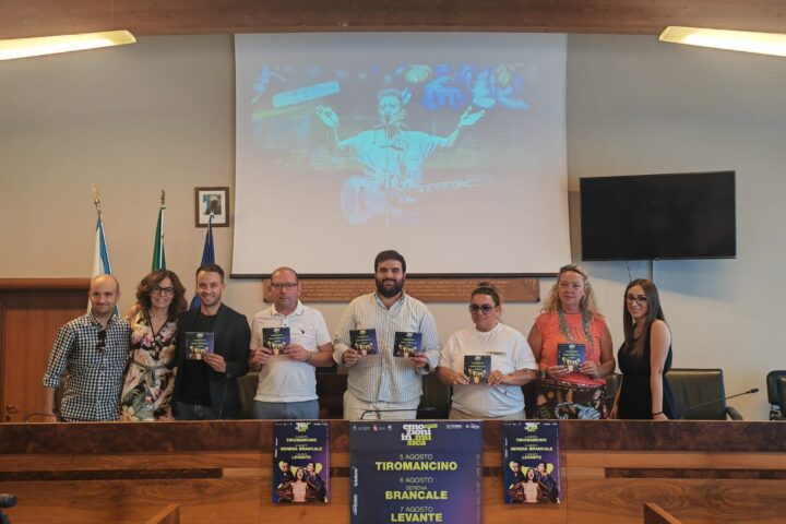 Presentazione del festival Emozioni in musica a Roseto degli Abruzzi