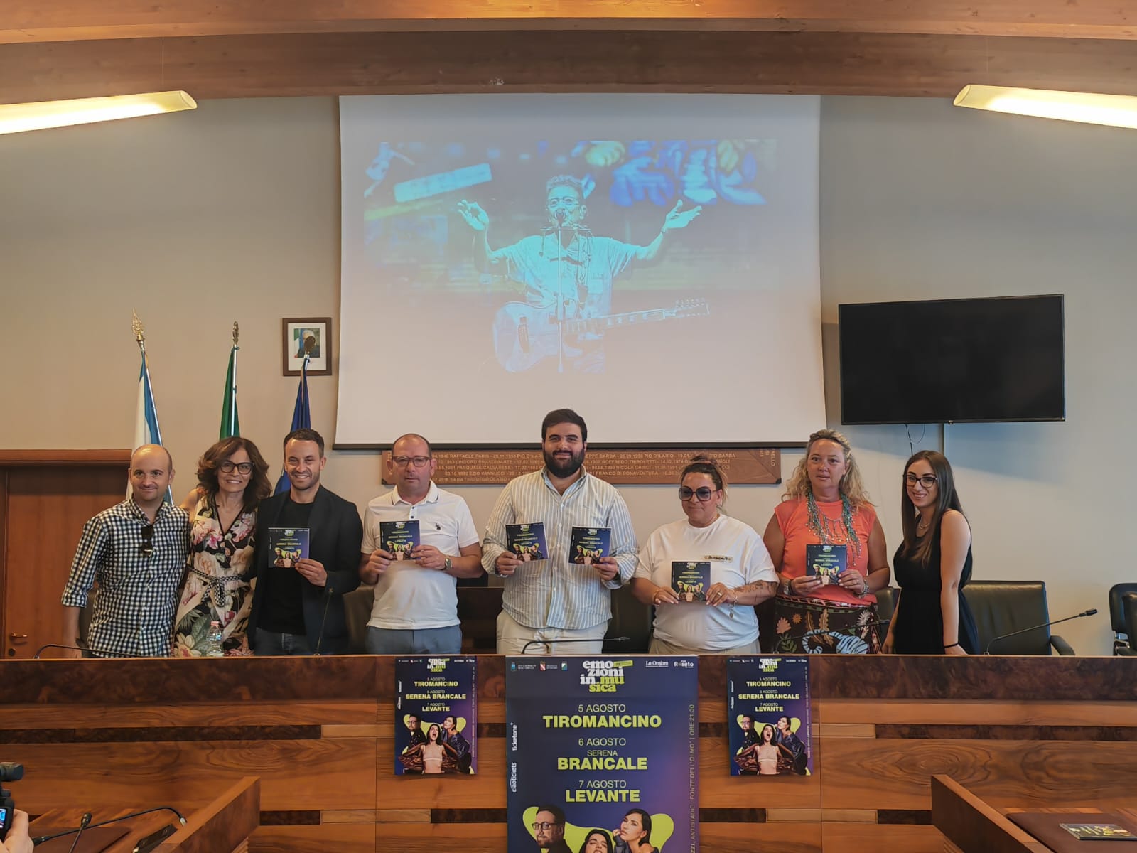 Presentazione del festival Emozioni in musica a Roseto degli Abruzzi