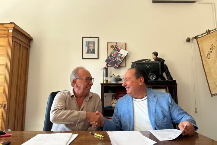 Sottoscritta la convenzione tra Comune di Manoppello e Ater di Pescara per il riordino del patrimonio di edilizia residenziale pubblica