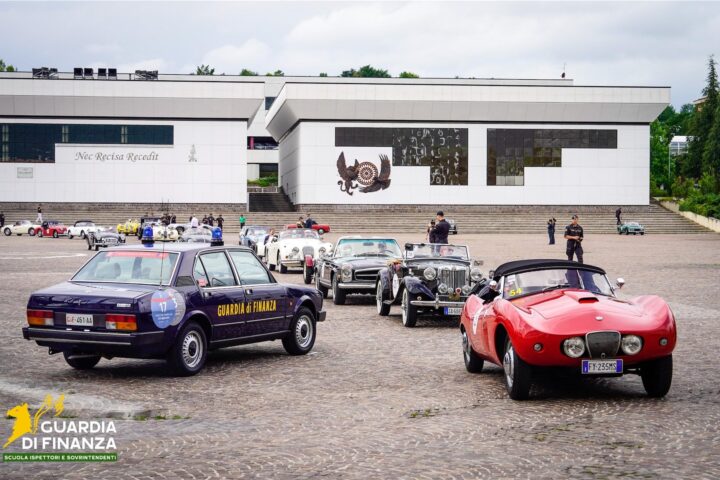 GDF SCUOLA ISPETTORI E SOVRINTENDENTI: MANIFESTAZIONE INTERNAZIONALE PER AUTO D’EPOCA “ABRUZZO GRAN TOUR 2026”