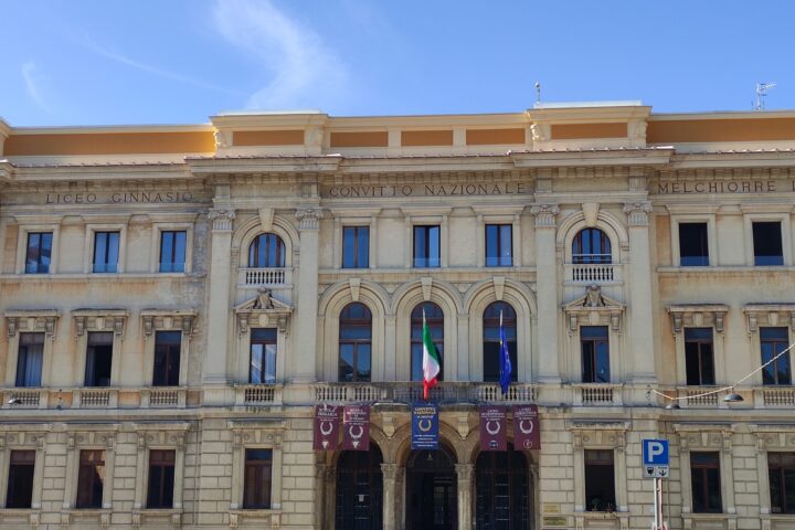Il palazzo Melchiorre Delfico a Teramo