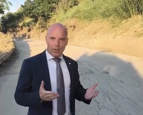Il presidente della provincia Camillo D’Angelo