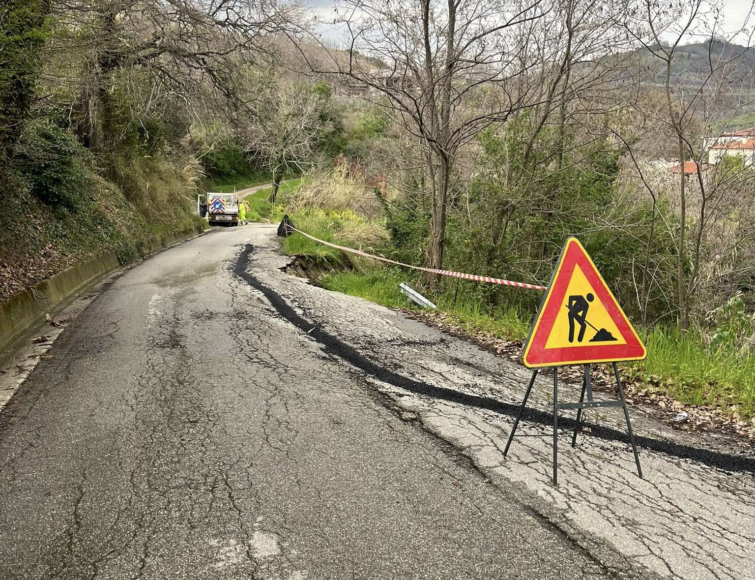 Interventi di manutenzione delle strade della Val Fino